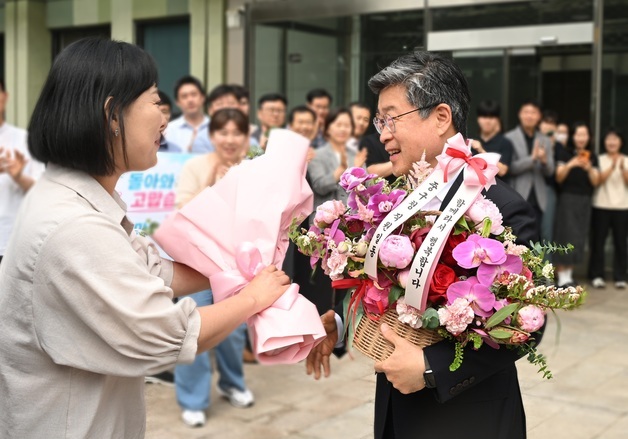 김길성 중구청장, 당선 후 업무 복귀…"더 큰 중구 만들 것"