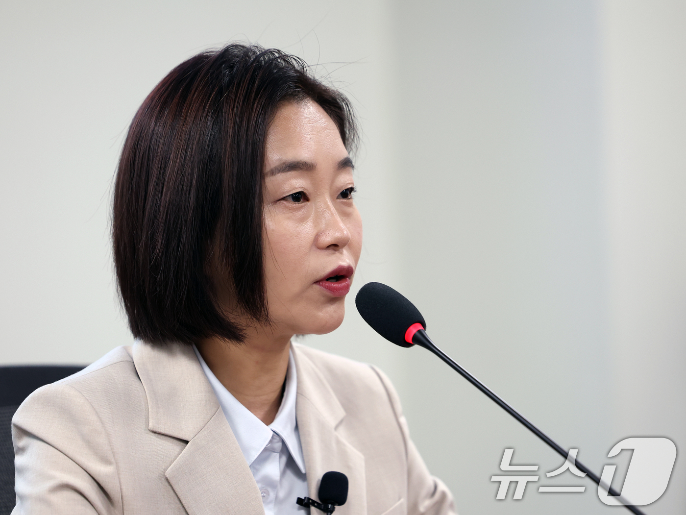(서울=뉴스1) 황기선 기자 = 김재연 진보당 상임대표가 5일 오전 서울 여의도 국회 의원회관에서 열린 '6·3 지방선거 관련 기자간담회'에서 모두발언을 하고 있다.  2026.6 …