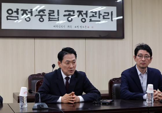 장동혁, 서울선관위 항의 방문…"국정조사·특검 반드시 실시"
