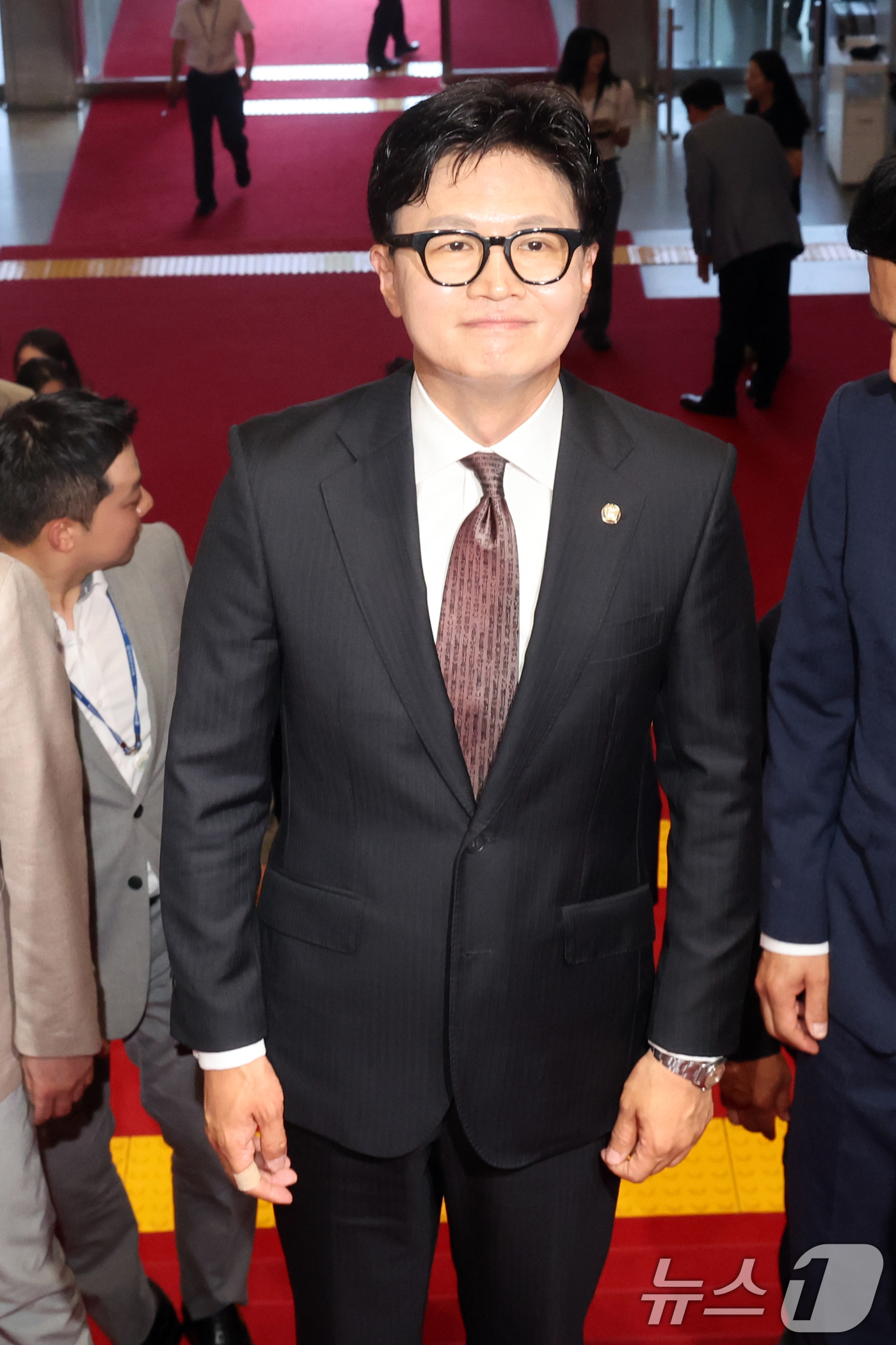 (서울=뉴스1) 황기선 기자 = 한동훈 무소속 의원이 5일 오후 서울 여의도 국회로 등청하고 있다. 2026.6.5/뉴스1