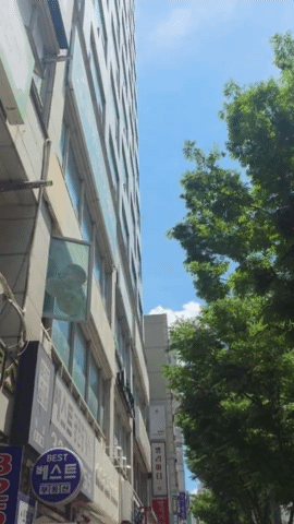 부천 오피스텔서 전자레인지 투척한 40대 여성 검거(종합)
