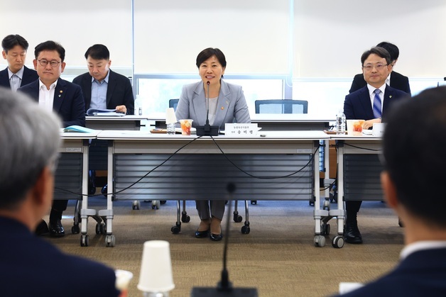 농촌 왕진버스·공공병원 확충까지…정부, 농어촌 '삶의 질' 개선 속도