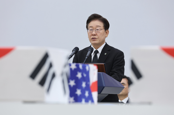 추모사하는 이재명 대통령