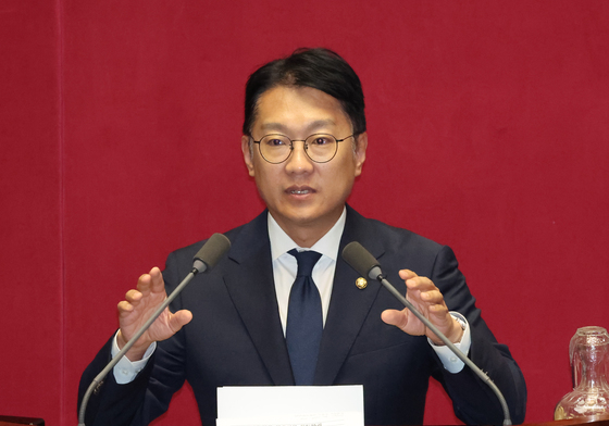 인사말하는 김남준 의원