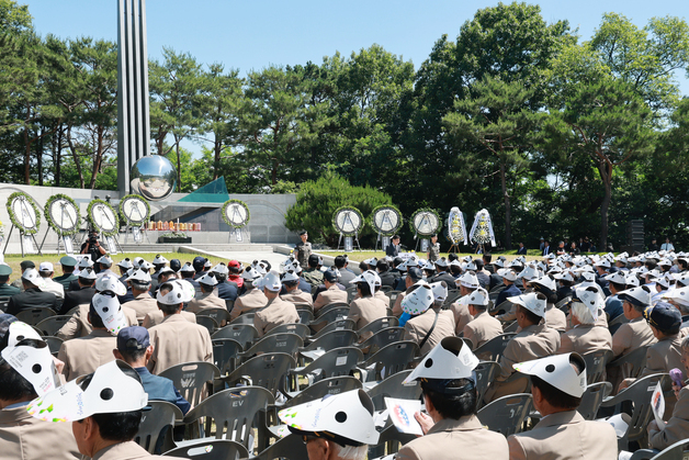 충북도 71회 현충일 추념식 "호국영령 희생에 경의"