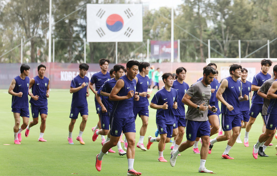 훈련하는 대한민국 축구대표팀
