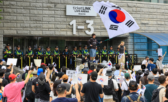 "전례 없는 주권 침해"…울산 대학가, '투표용지 부족' 한목소리 규탄