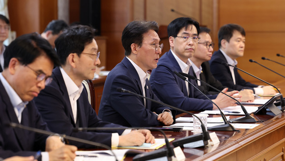 모두발언하는 김민석 총리