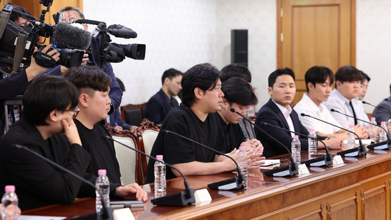 지방선거 관리 관련 발언하는 전현직총학생회연합회 회장