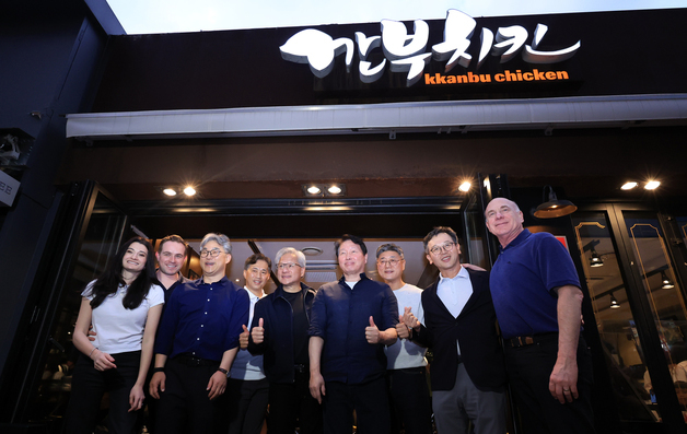젠슨 황, 최태원 회장과 2차 '깐부 회동'