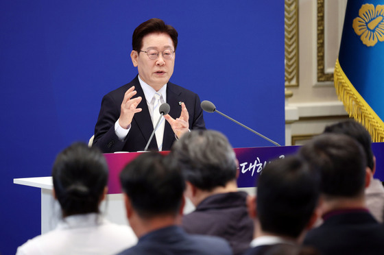 李대통령 "이란 미사일이 우리 배 피격…의도적 아닌 건 확실"