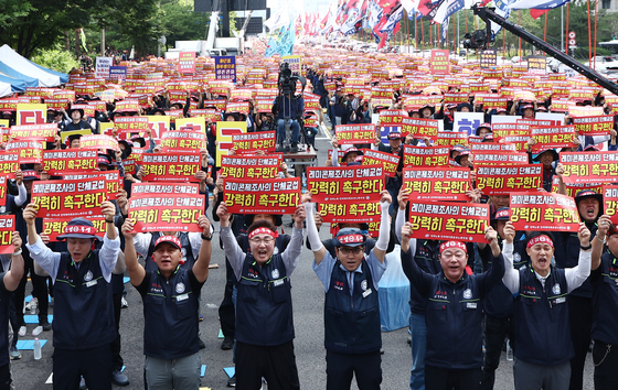 건설업계 "레미콘 운송 중단 중재해달라"…정부에 긴급 요청
