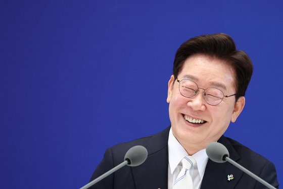李대통령, 첫 유럽 순방 시작…집권 2년차 외교 다변화 시동