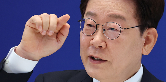 李 "전세대출이 집값 상승 주된 원인"…DSR 확대 적용 힘 실리나