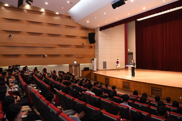 유희태 완주군수 "고유가 지원금·햇빛소득 추진"…민선9기 밑그림 공개