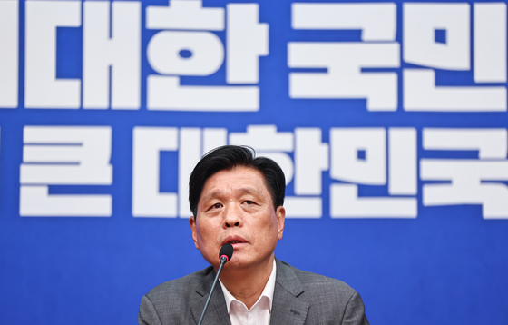 발언하는 조승래 민주당 사무총장