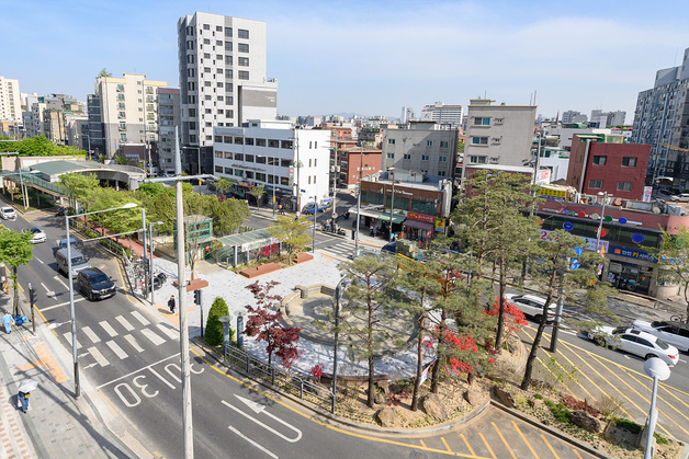"걸어서 5분마다 정원"…양천구, 2029년까지 테마정원 1004개 조성