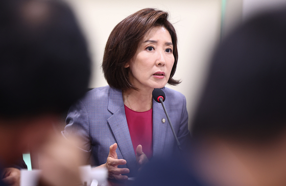 개회사하는 나경원 의원