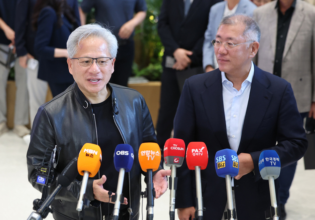 팔천피 회복에도 현대차 '지지부진'…오토에버 9%↓[핫종목]
