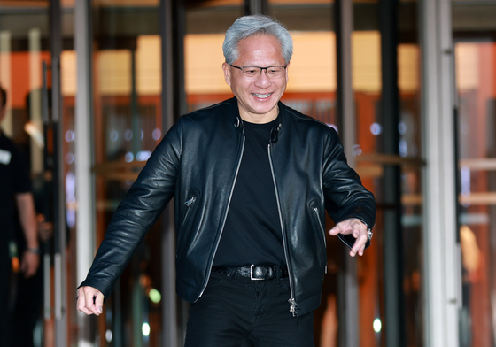 젠슨 황 "韓에 최대 비즈니스 선물…5년간 수천억 달러 매출 기대"