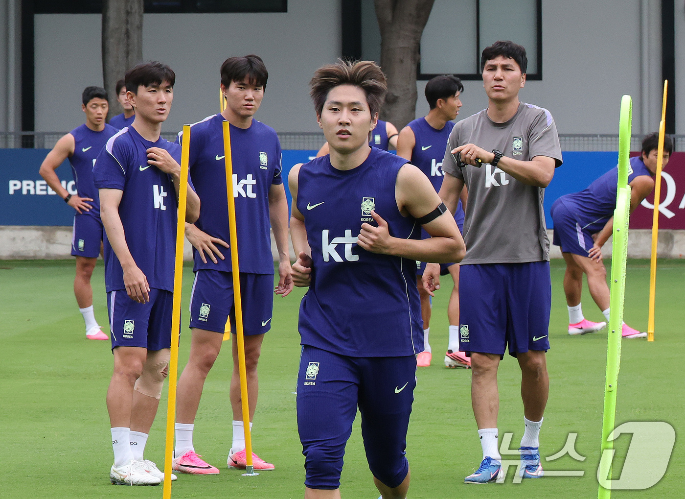 (과달라하라(멕시코)=뉴스1) 임세영 기자 = 2026 북중미 월드컵에 출전하는 대한민국 축구 국가대표팀 선수들이 8일(현지시간) 멕시코 과달라하라 인근 사포판에 위치한 치바스 바 …
