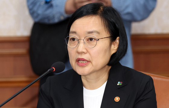 국무회의 인사말하는 한성숙 후보자