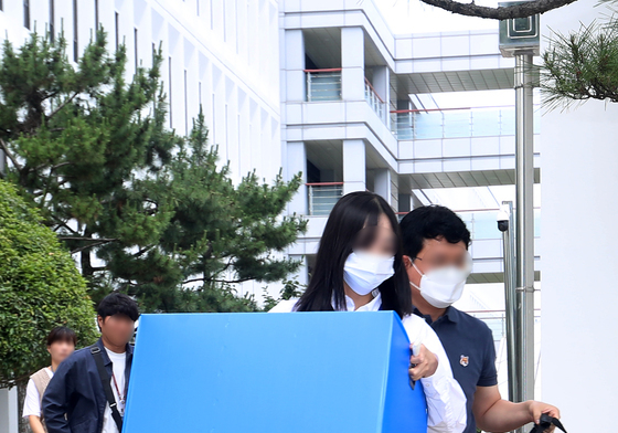 '딥페이크 영상물·관권선거' 의혹 경남도청 압수수색