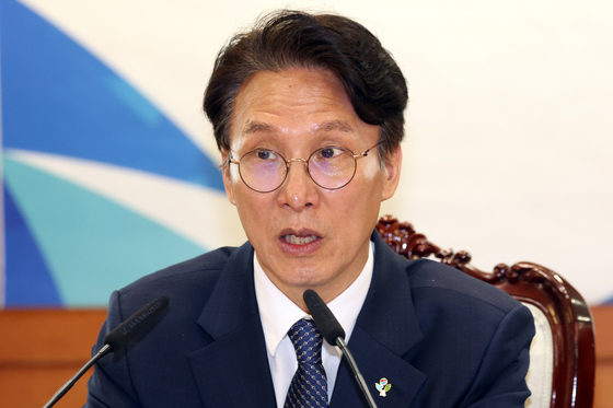 金총리 "참정권은 민주주의 근간…청년들 문제의식 무겁게 받아들일 것"