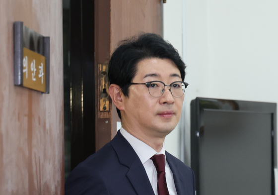 지선 특검법안 든 주진우 의원