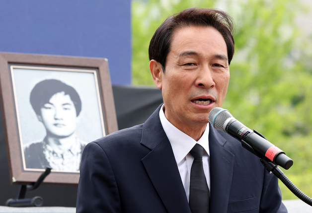 제39주기 이한열 추모제 참석한 우상호 당선인