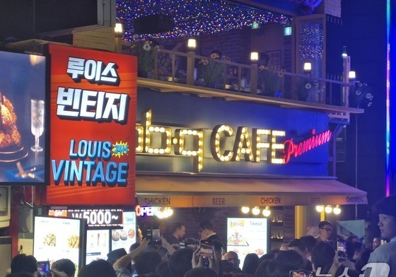 "젠슨 황 먹은 치킨 세트 나오나"…BBQ, 전국 매장 출시 검토