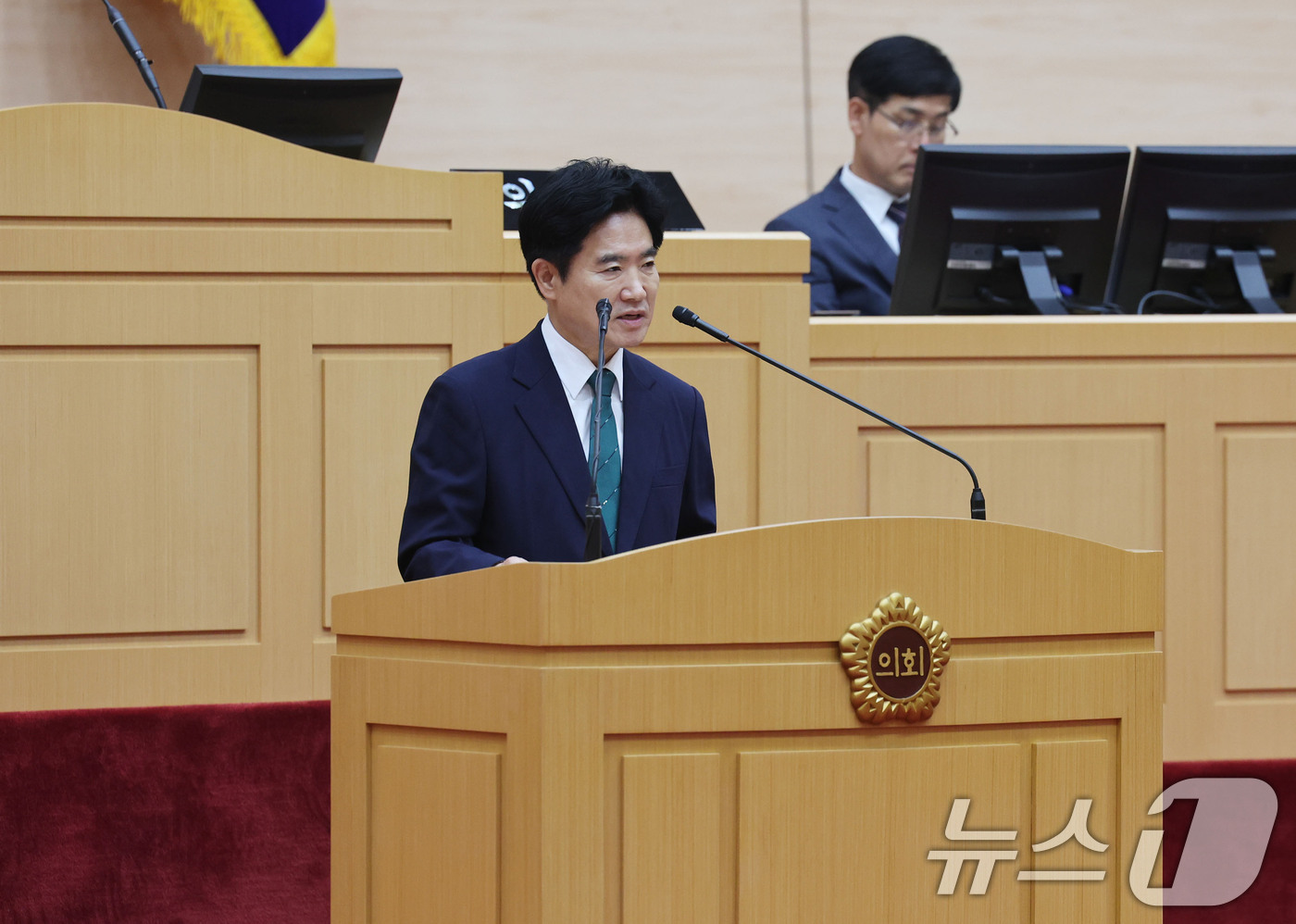 (무안=뉴스1) 박지현 기자 = 김대중 전남광주통합교육감이 1일 전남도의회 본회의장에서 열린 제1회 임시회 제1차 본회의에서 취임사하고 있다. 2026.7.1/뉴스1