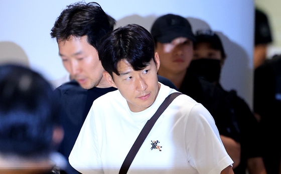 "평생 가자"…월드컵 마친 손흥민, 축구팬 환대 속 귀국
