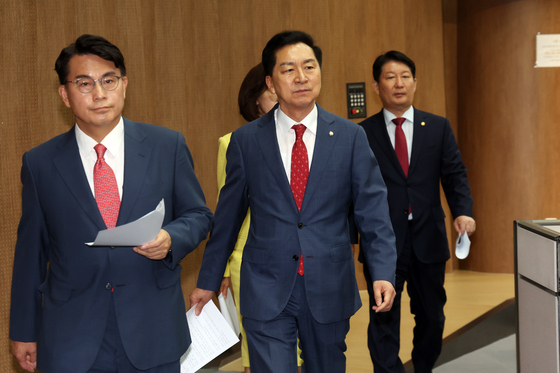 기자회견 마친 윤상현·김기현·권영진
