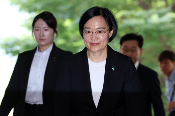 한성숙 총리, 정부서울청사 등청