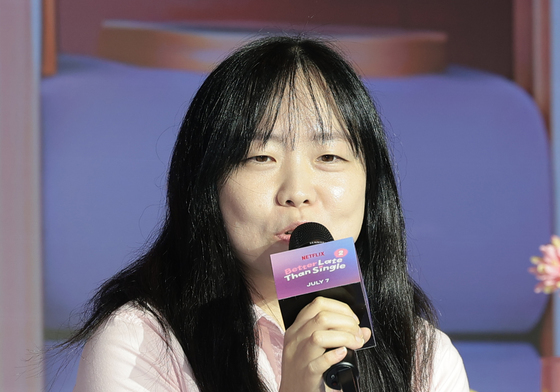 인사말 하는 김노은 PD