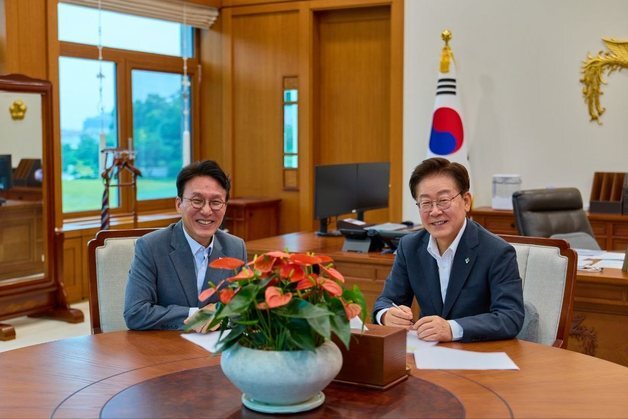 당 복귀한 김민석 "다시 이기는 민주당 만들어 국정 성공 뒷받침"