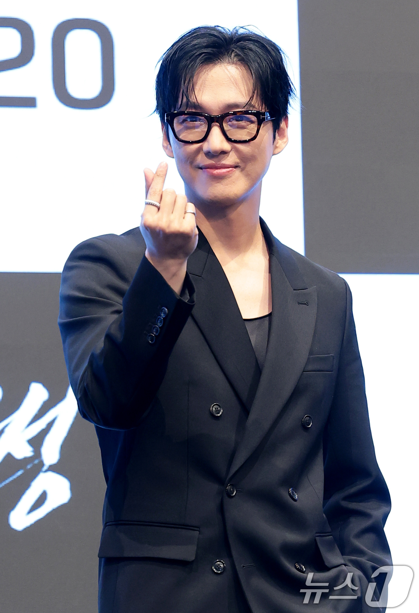 (서울=뉴스1) 권현진 기자 = 배우 남궁민이 1일 오후 서울 구로구 디큐브시티 더세인트에서 열린 KBS 2TV 토일 미니시리즈 ‘결혼의 완성’(극본 정재하/연출 김정현) 제작발표 …