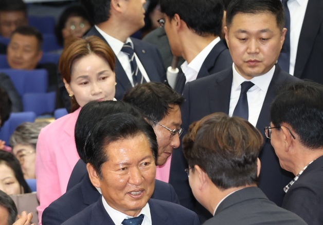 정청래 "안으로는 대통합, 밖으로는 외연 확장이 정권 재창출의 길"