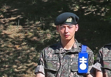 [단독] 차은우, 군 복무 중 '천주교 세례' 받고 정식 신자 됐다
