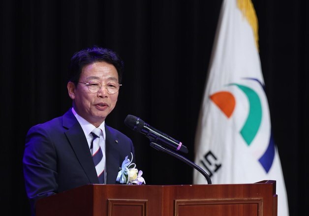 취임사하는 김찬술 대전 대덕구청장