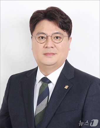 본문 이미지 - 김동국 제10대 경기 의왕시의회 전반기 부의장. (의왕시의회 제공. 재판매 및 DB 금지) 2026.7.1/뉴스1