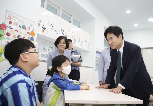 김대중 교육감 "내년부터 논술·서술 100% 도입"…교원단체 술렁