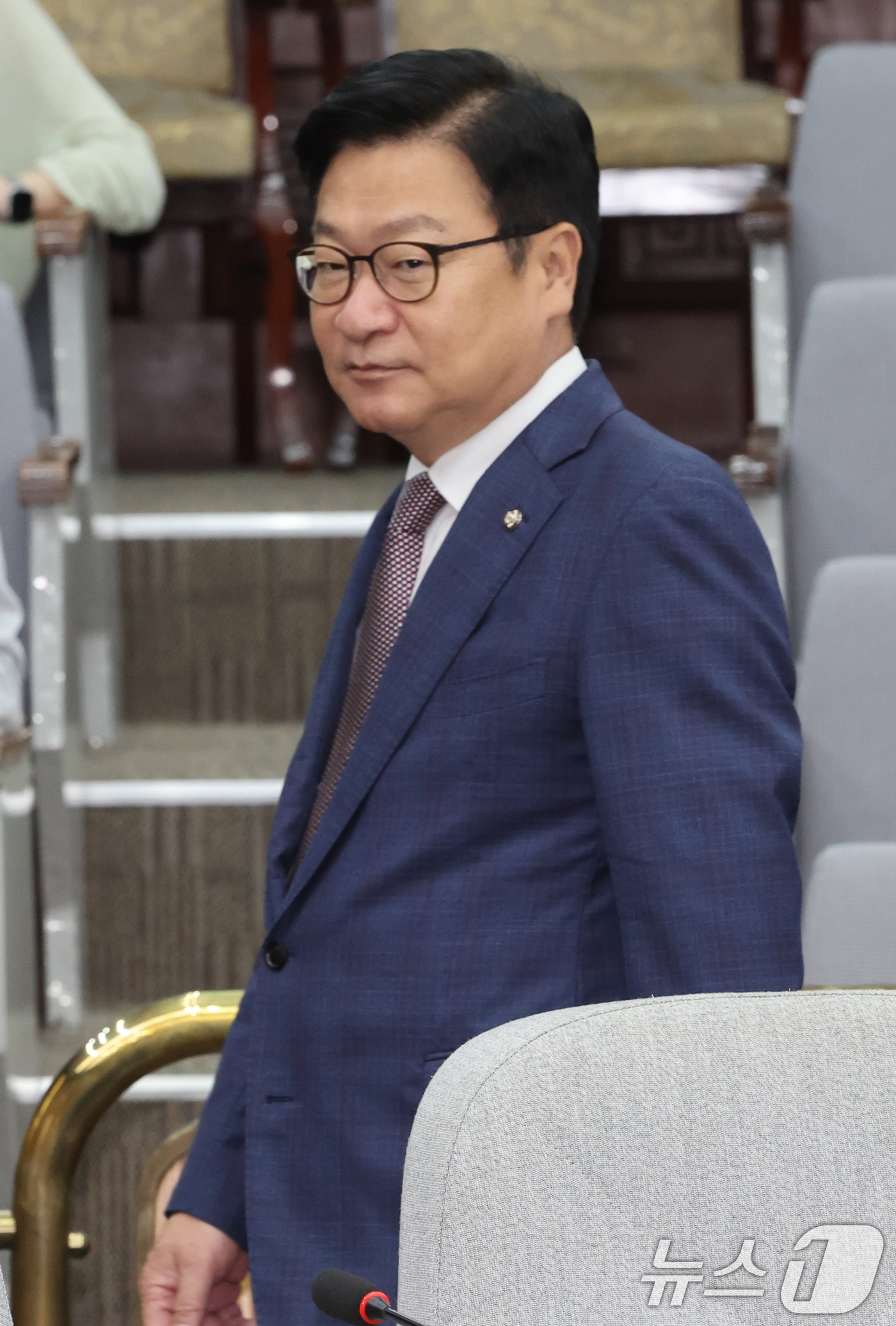 (서울=뉴스1) 황기선 기자 = 정점식 원내대표가 10일 오전 서울 여의도 국회에서 열린 원내대책회의에 참석하고 있다.  2026.7.10/뉴스1