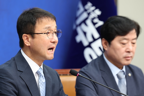 한병도 대표 직무대행, 민주당 최고위서 발언