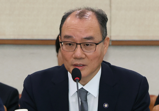 발언하는 기우종 법원행정처차장