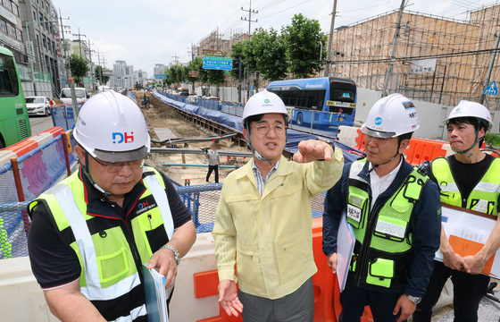 대전경실련 "수소트램  선정 과정과 계약 내용 공개하라"