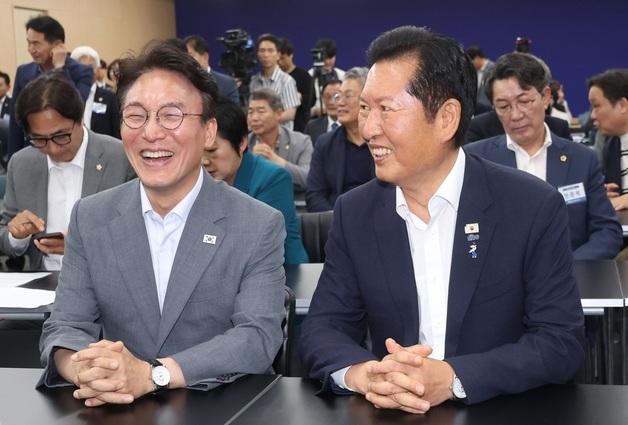 민주당 전북도당 찾은 김민석·정청래