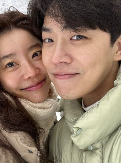 본문 이미지 - 소진(왼쪽)과 이동하 / 사진 출처=걸스데이 소진 인스타그램