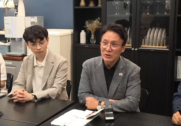판교서 청년들 만난 김민석…'민주당 청년 정책 플랫폼' 신설 구상
